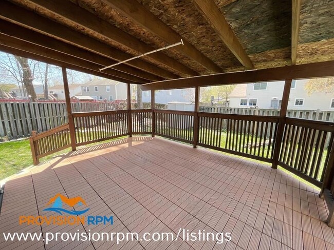 Building Photo - 706 Charney Ct