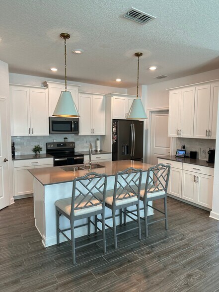 Building Photo - 3002 Prelude Ln