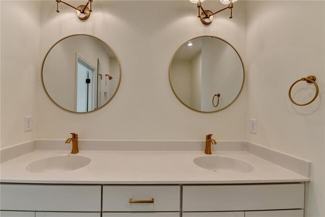 Building Photo - 430 Argosy Pk Cir