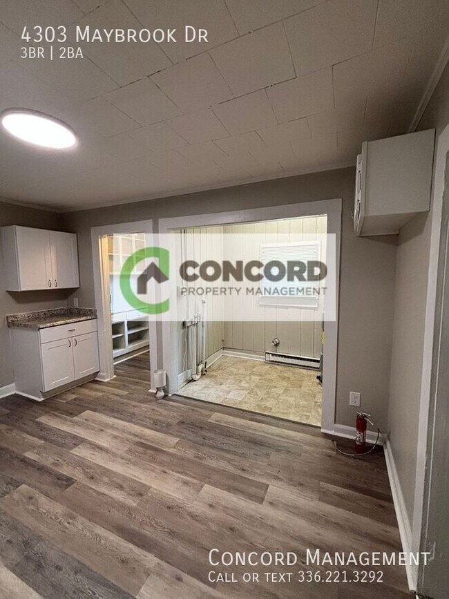 Building Photo - 4303 Maybrook Dr