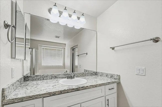 Building Photo - 12655 W Orange Dr