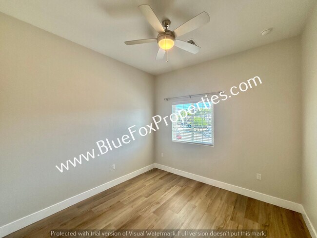 Building Photo - 2036 E River Rd
