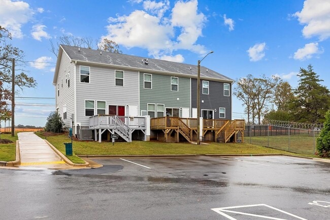 Building Photo - 3124 Garner Rd
