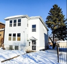 Building Photo - 12005 S La Salle St