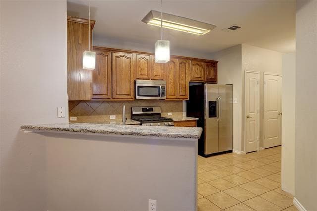 Building Photo - 5916 Round Up Ln