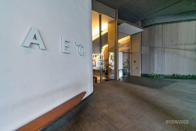 Building Photo - Resort-Like 2BR/2BR/2PKG in AE'O, Kakaako!