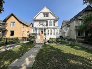 Building Photo - Spacious Upper-Level Duplex in the Heart of South Minneapolis.