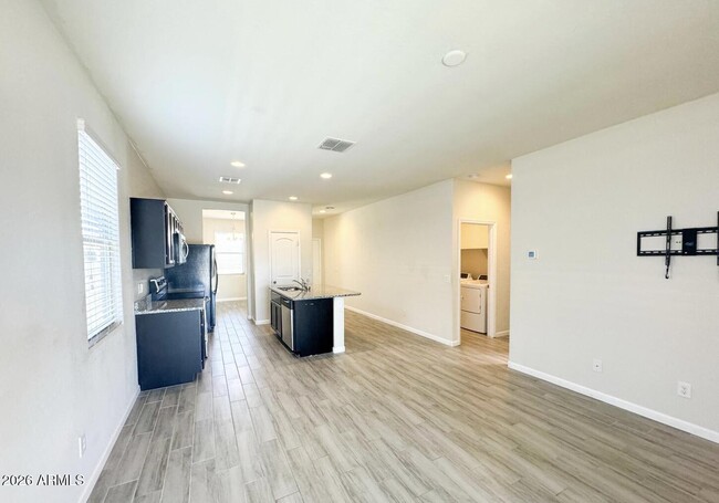 Building Photo - 17134 N Rosemont St
