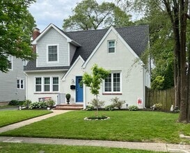 Building Photo - Bellmaw/Palmyra - 5 Bed 2 Bath Single