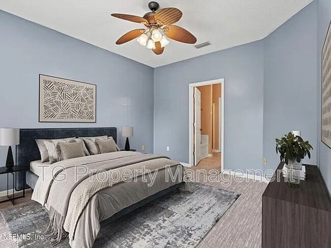 Building Photo - 12301 Kernan Forest Blvd