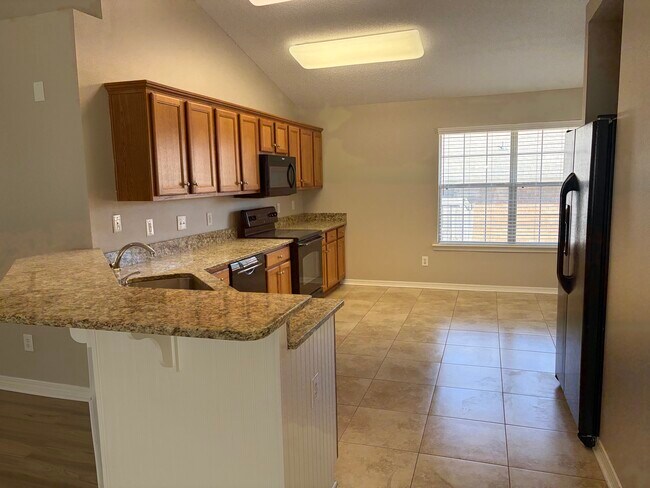 Building Photo - 11338 Herschel Loop