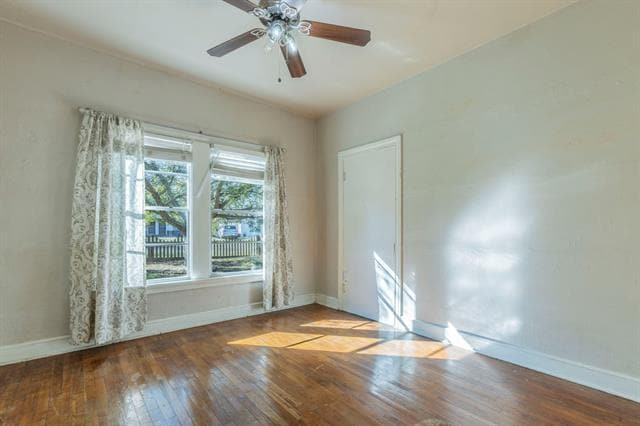 Building Photo - 2200 Montrose St