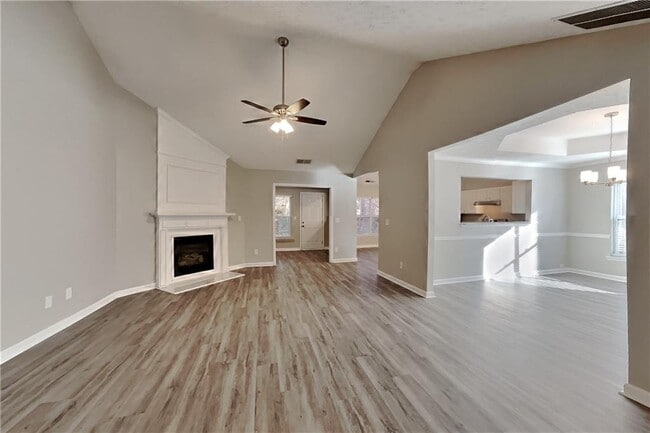 Building Photo - 5520 Somer Mill Rd