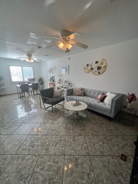 Building Photo - 9601 Sylmar Ave