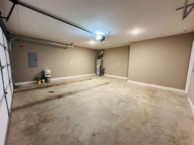 Building Photo - Stunning 2023-Built Home in Powell