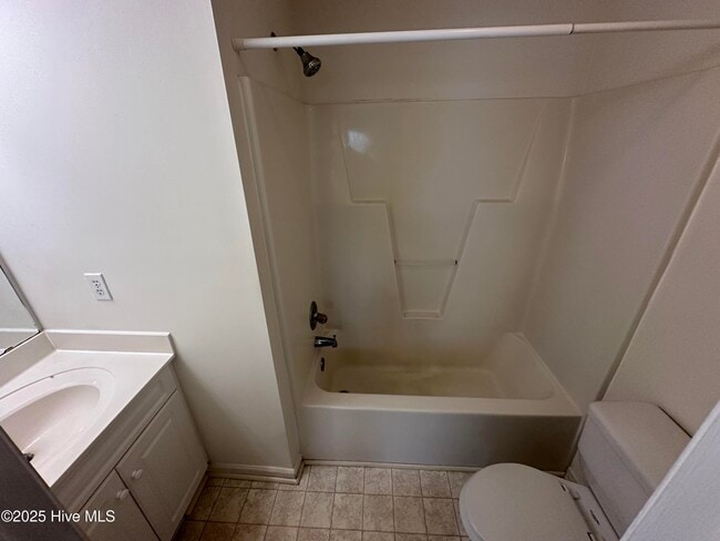 Building Photo - 4910 Bridgers Rd