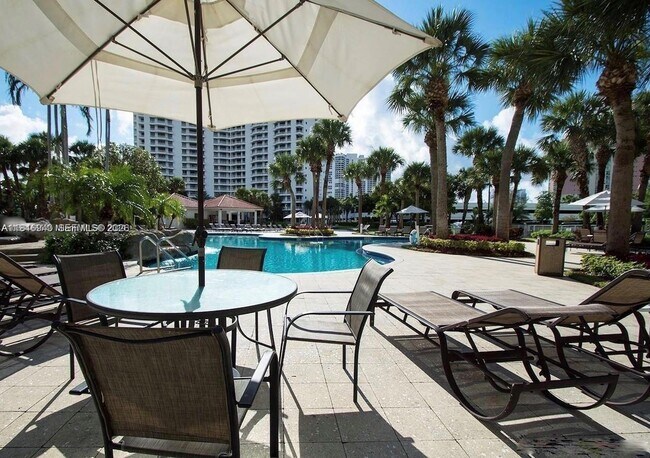 Building Photo - 3300 NE 191st St