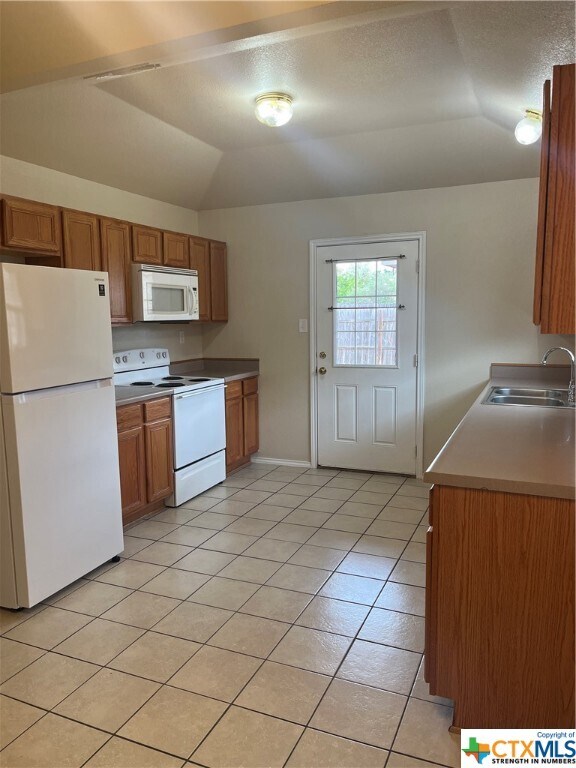 Building Photo - 1031 Helen Dr