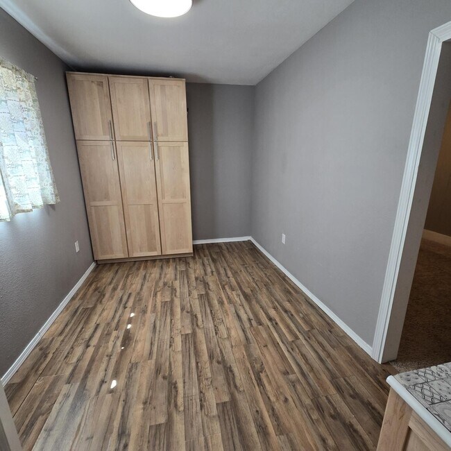 Building Photo - 11600 Atlantic City Ave NE