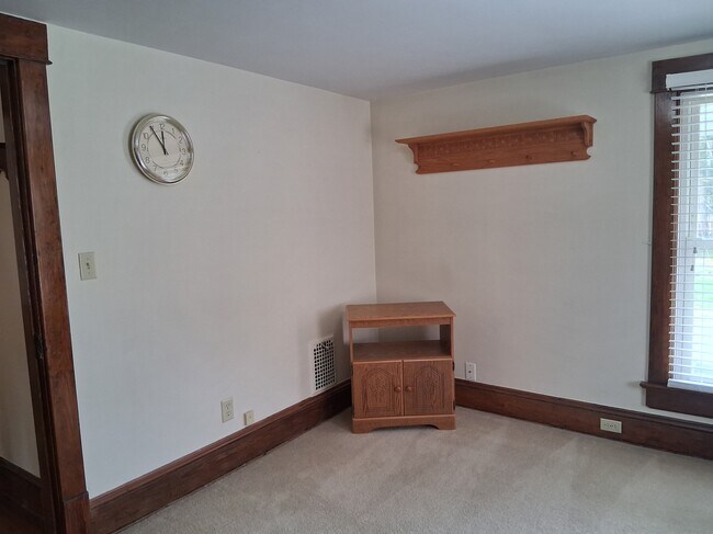 Building Photo - 322 Glenn Ave