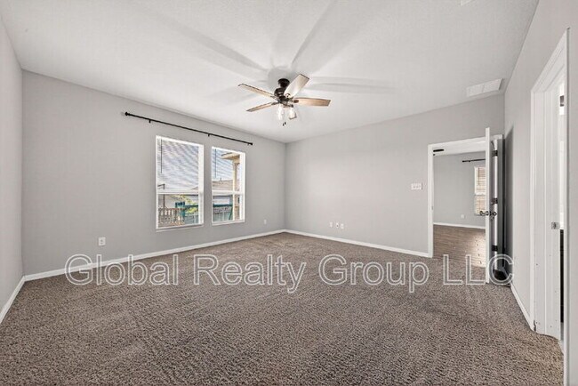 Building Photo - 10426 Rosalina Lp