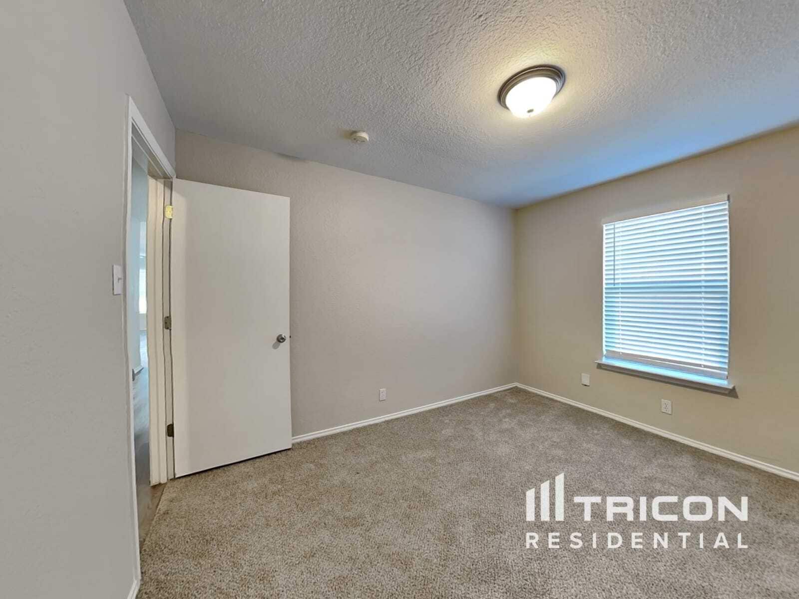 Building Photo - 9603 Kennebec Way