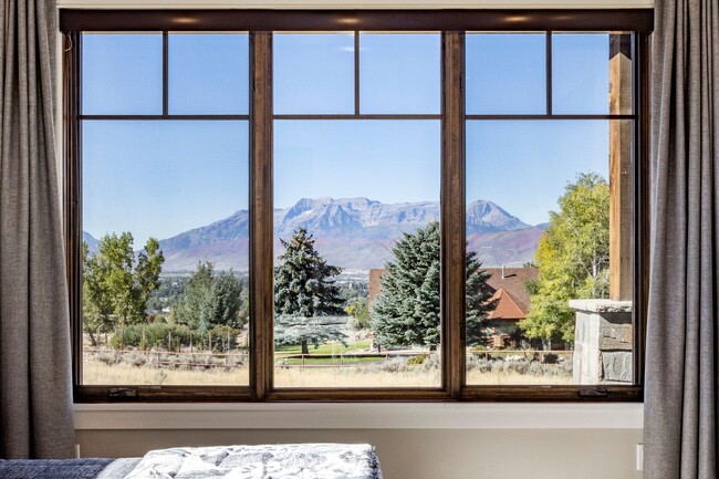 Building Photo - Mountain Escape with Stunning Timpanogos V...