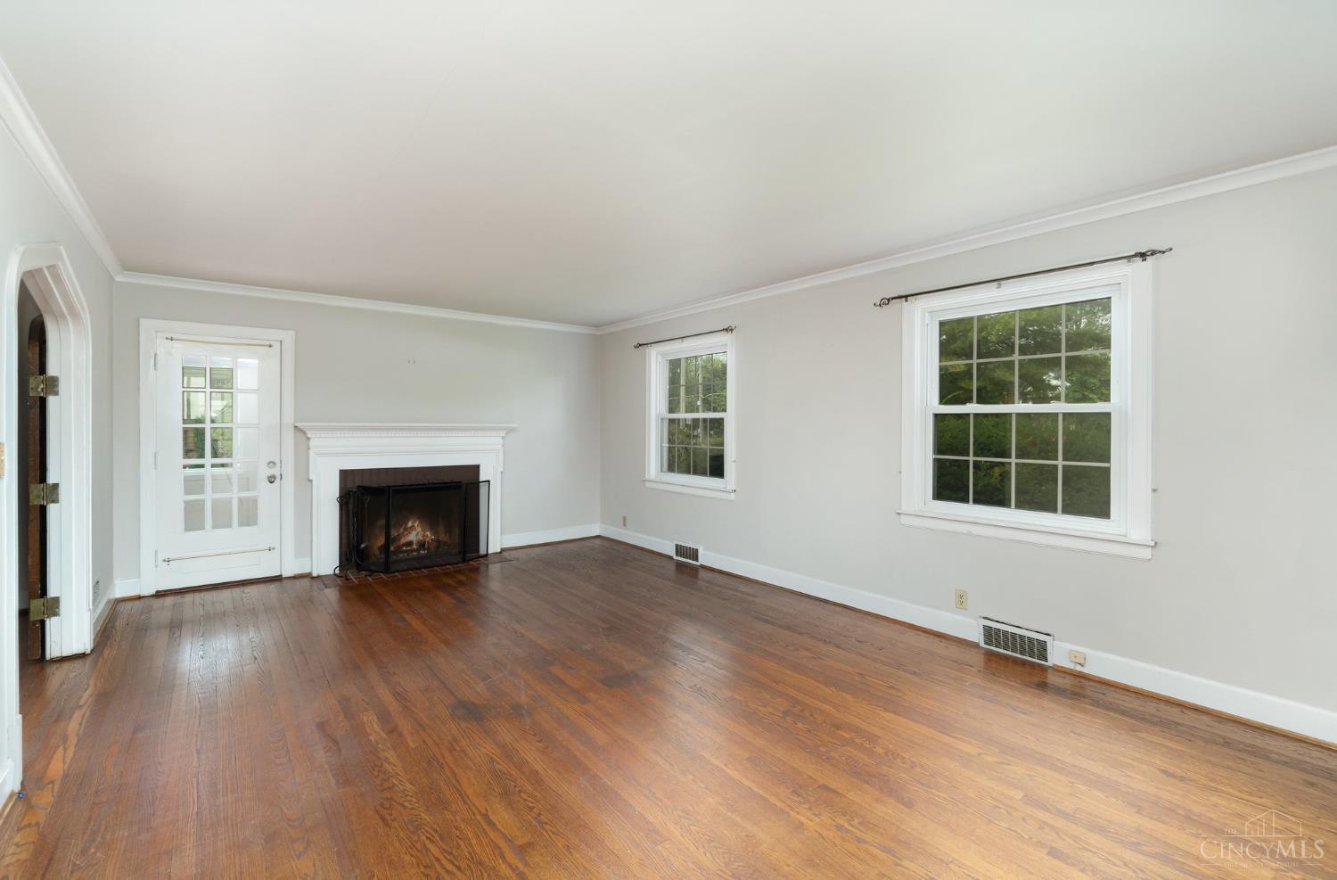 Building Photo - 7620 Montgomery Rd