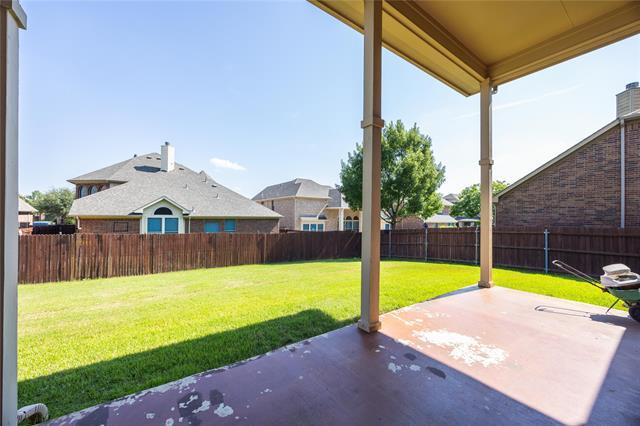 Building Photo - 513 Royal Glade Dr