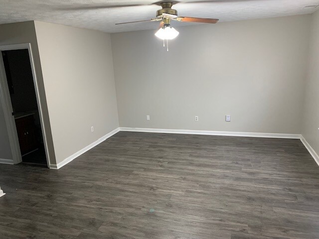 Building Photo - 1066 Brandy Ln