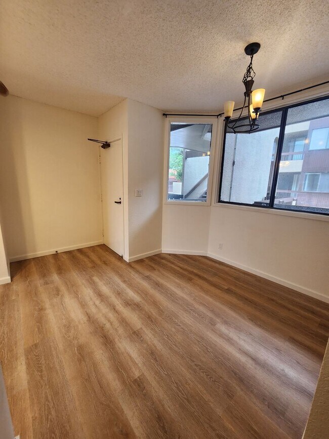 Building Photo - 2313 Lilipuna Condo #A203