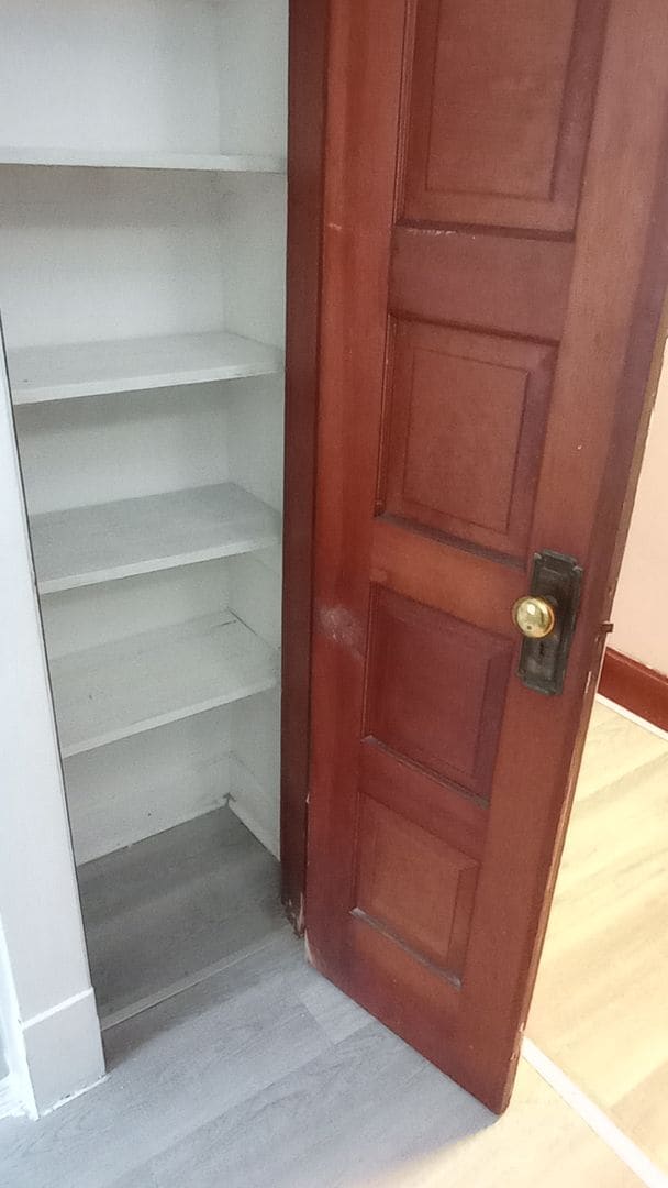 Building Photo - 1816 Woodlawn Ave