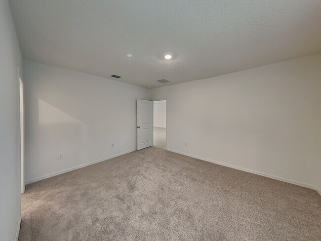 Building Photo - 4760 Yellow Elder Wy