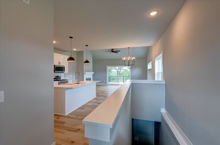 Building Photo - 1430 Palm Grass Way