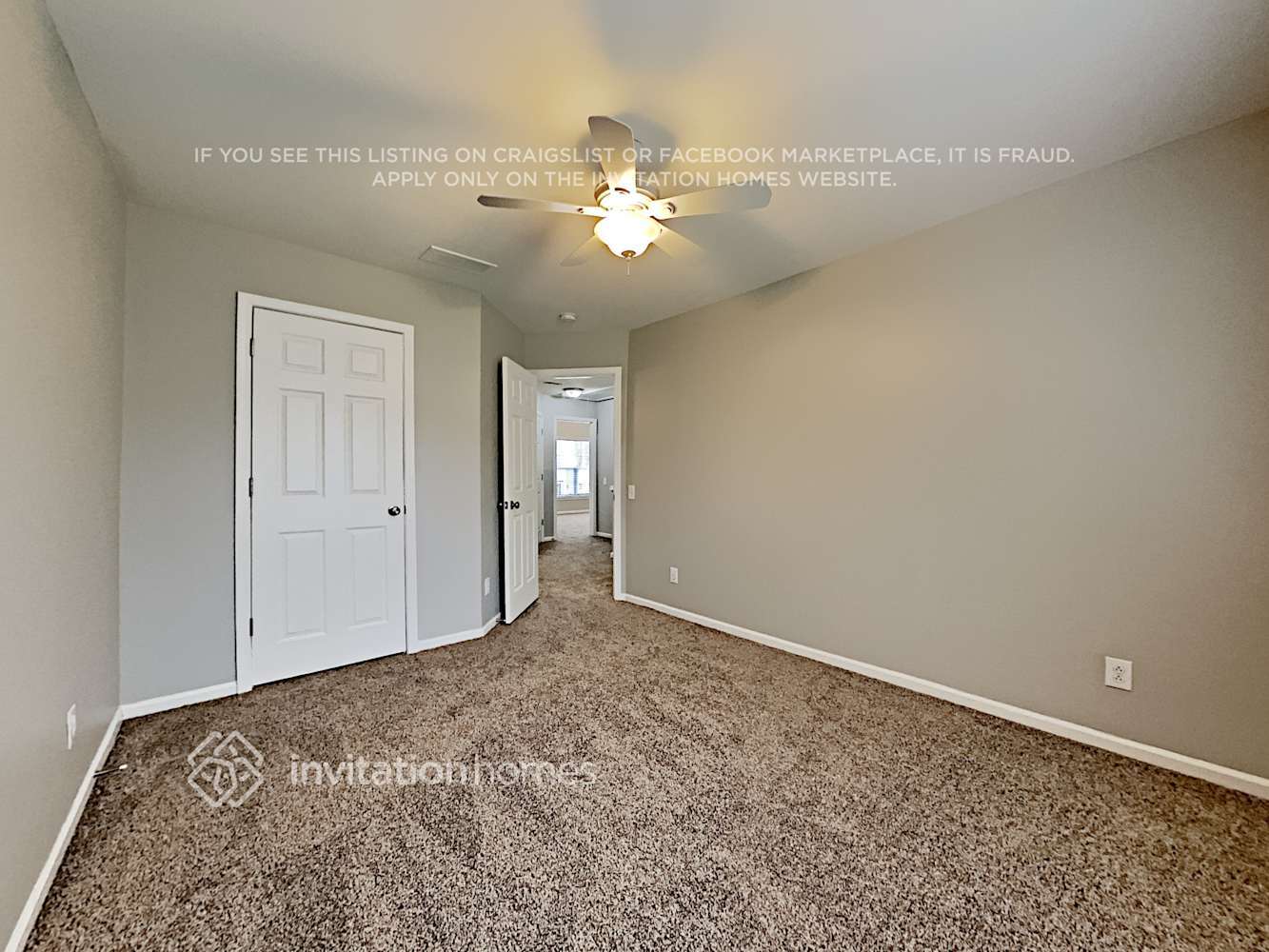 Building Photo - 5211 Bentgrass Run Dr
