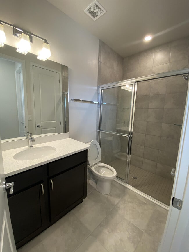 Building Photo - 9005 Via Di Canti Dr