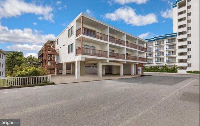 Building Photo - 11 91st St