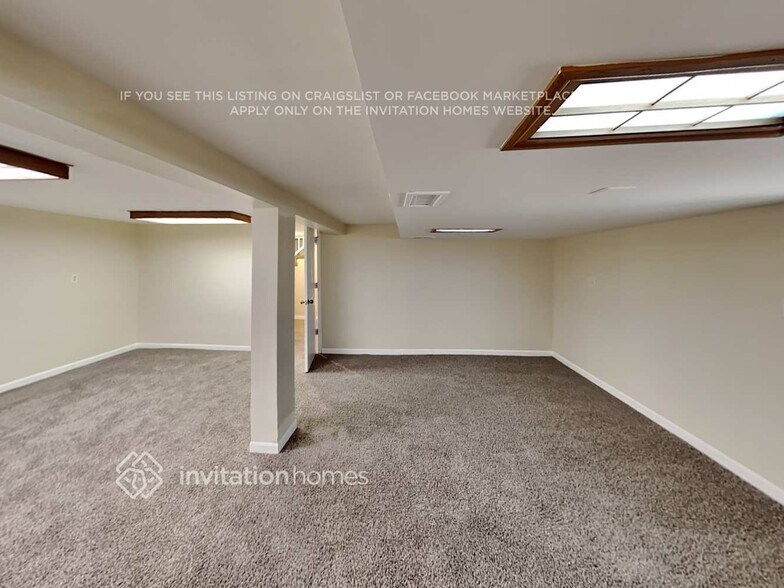 Building Photo - 3110 N Austin Ave