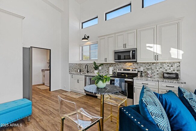 Building Photo - 14537 E Windstone Trail