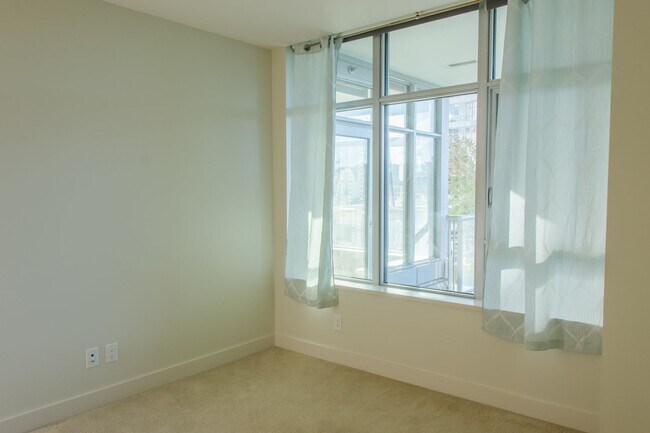 Building Photo - 2bd/2ba Seattle Condo