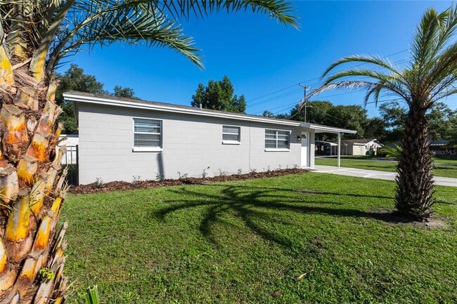 Building Photo - 6521 S Englewood Ave