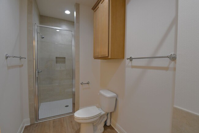 Building Photo - 6067 Hamilton Mdws Wy