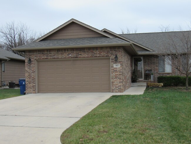 Primary Photo - 403 Aaron Dr