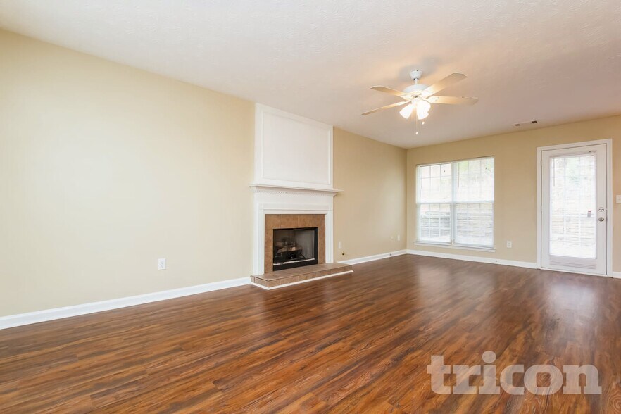 Building Photo - 4247 Gray Raptor Ct