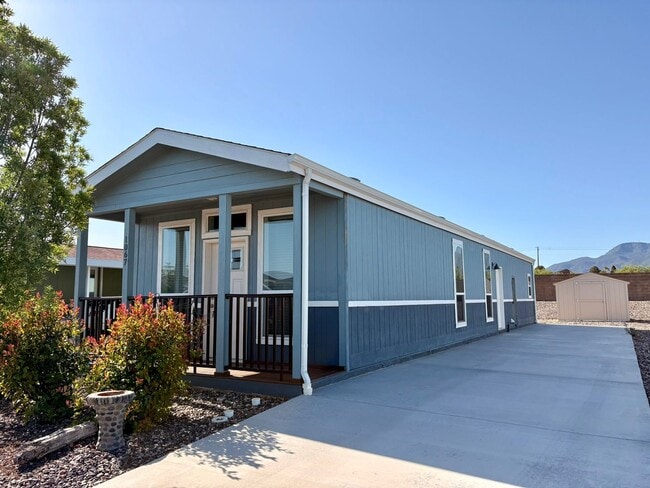 Building Photo - 2021 HOME- CAMP VERDE - VERDE RANCH ESTATES COMMUNITY