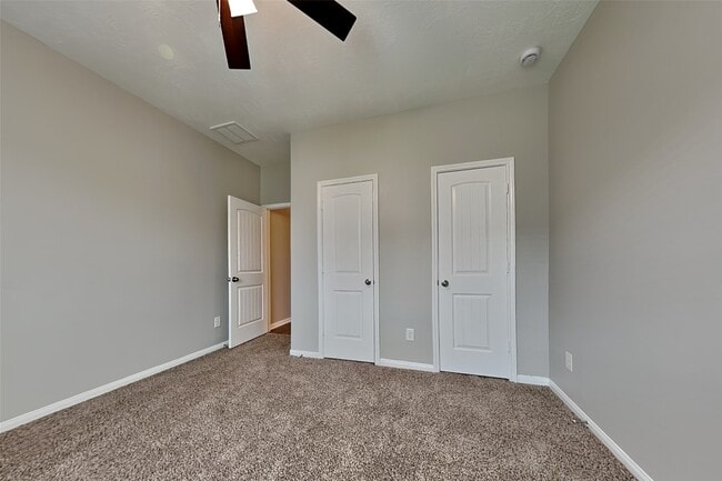 Building Photo - 30710 Basil Trace Dr