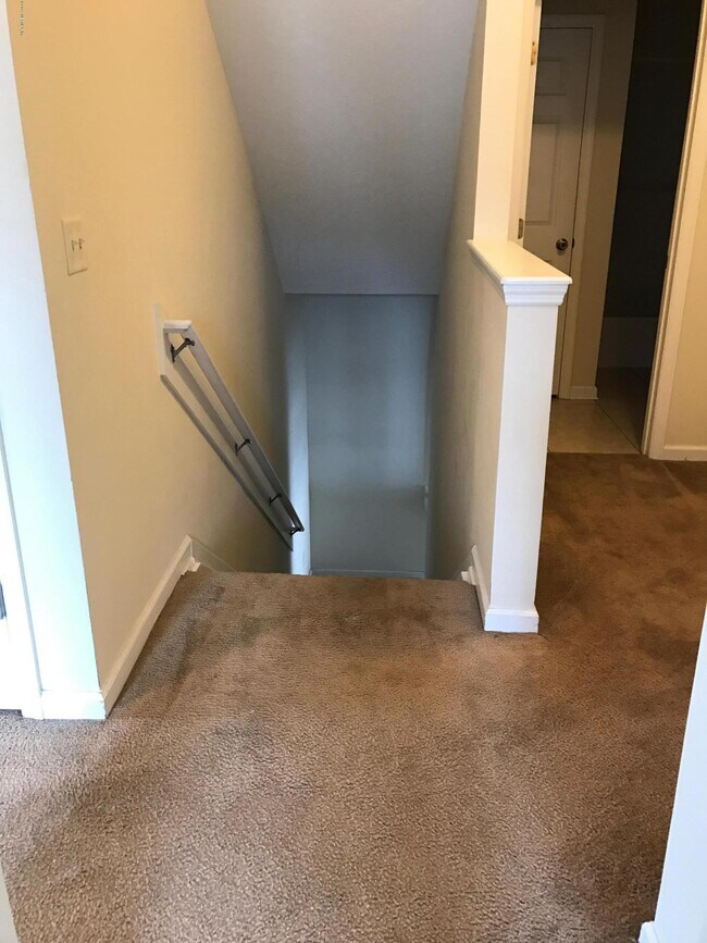 Building Photo - 12301 Kernan Forest Blvd