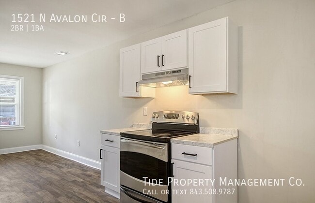 Building Photo - 1521 N Avalon Cir