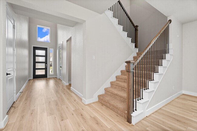 Building Photo - 24126 Orchard Oriole Ct