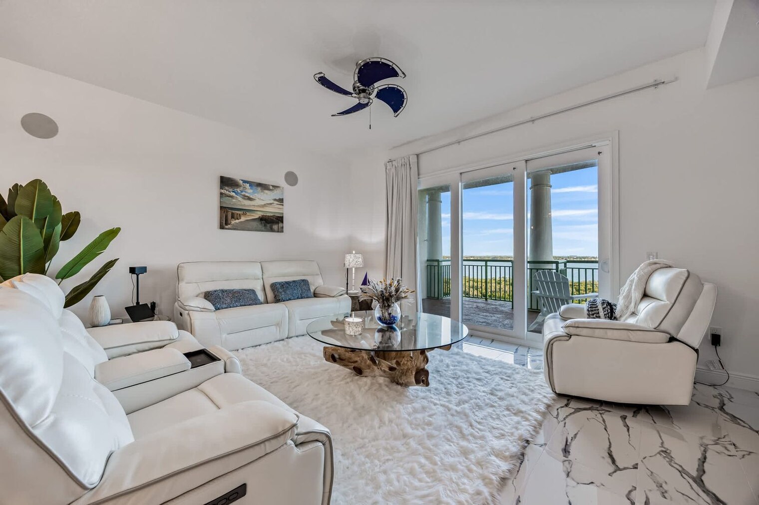 Building Photo - 605 Kemp St